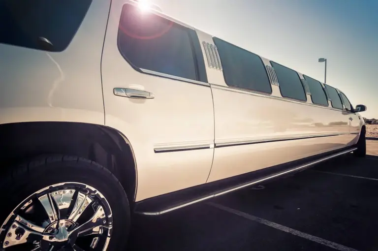 Limousine car - Limo Service in Fulshear tx